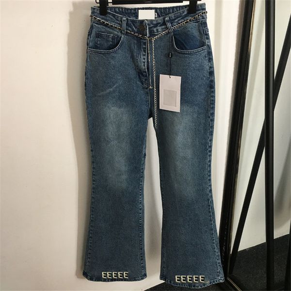 Designer Women Jeans Chain Design Denim Pants Lettera EMBOIRED DENIM CAPIGLIE CASUALITÀ GIORNALITÀ INS FASHIO STREE STREEGNO BLUS