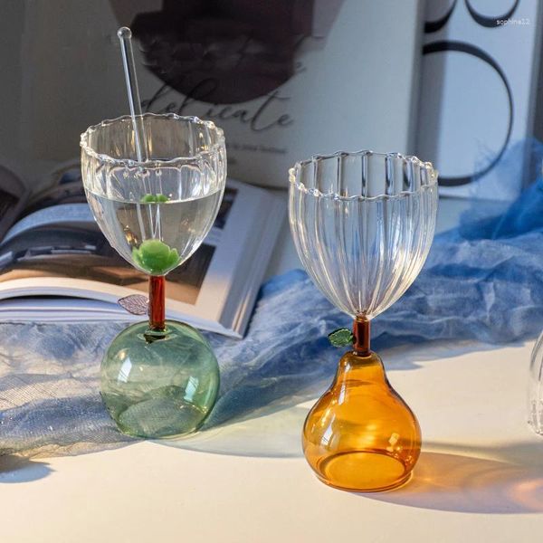 Bicchieri da vino cocktail a forma di petalo in vetro di vetro bar festa di mele frutta alta trasparente