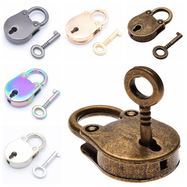 Vintage Antique Style Mini Urso Cabeça Arqueante Padlocks trava de chave com teclas Diário de viagem Livro da caixa de jóias Bagagem