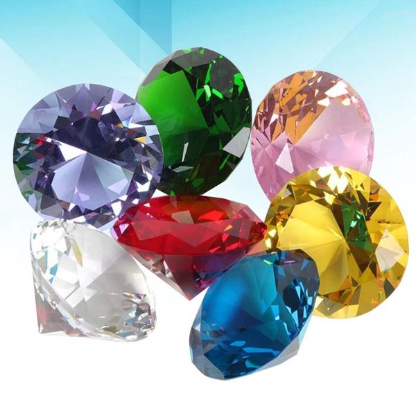 Vasen 100 PCs Piratzubehör Acrylkristall -Diamond -Steinsimulation klare farbenfrohe Tischdekoration