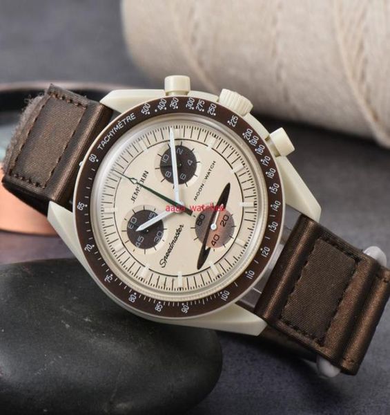 Neues Paar Watch Multifunktion Plastikkoffer Gewicht Mond Uhren für Männer Ladies Business Chronograph Planet Uhr 1475985559