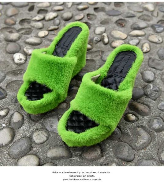 Slippers New Slider Slider de pele Womens Wedge High Heels Fashion Outdoor Full Matching Shoes Slide H240409 YKR9