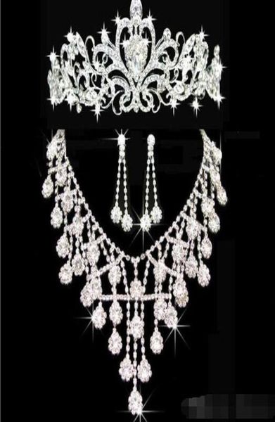 Tiaras Tiaras Croonate di gioielli per capelli da sposa Neceklace Earring a buon mercato Girls Intero Fashi