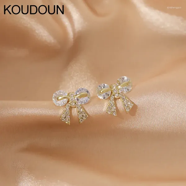Dangle Ohrringe koreanische Kupfer Zirkonia Bowknot Stud für Frauen weibliche Persönlichkeit Bug Ohrring Schmuck Pendientes Mujer