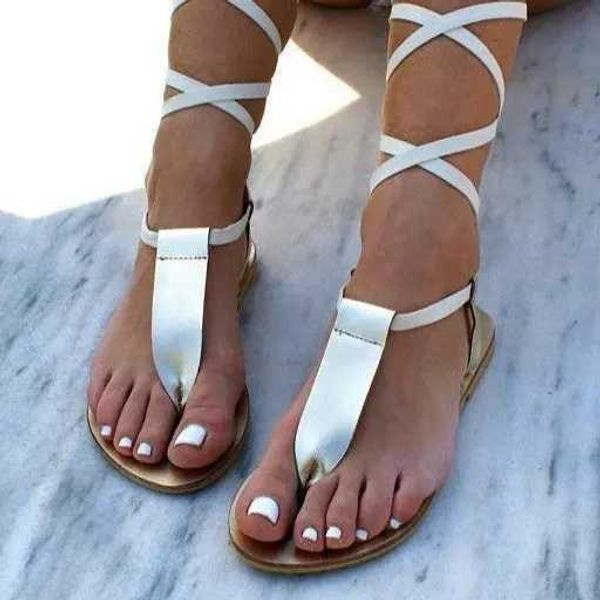 Sandalen Neue Gladiator Frauen flache Damen Clip Zehenkreuzgurt Tanga Schuhs Schuhe Frau Strand frei bindend Sandalen Damen 2024 H240409 Mild mild