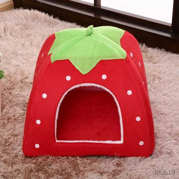 Camas de gato móveis de morango fofo Cama de gato Casa de canil para cachorros para cachorros para cachorros para cães pequenos sofá tape