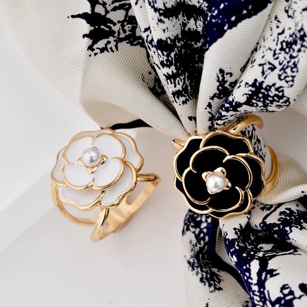 Camellia Silk Senk Buckle Pin Women Belt Belt Burchles Shawl Ring Clip Lenfas Fixador Brocos de Roupa Botões de canto de canto