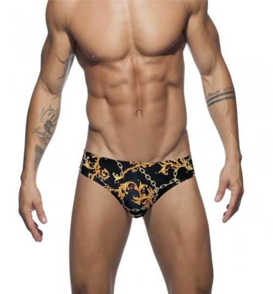 Neue stilvolle Männer sexy Badebekleidung für Herren 2020 Sommer Casual Swim Trunks Herren Low Taille Sexy Fahion Beach Hosen Trendy gedruckt Swimwe1978366