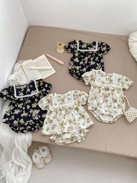 Conjuntos de roupas Insum Summer Girl Roupos Girl Set Slave Flower Tops Tops Bloomers Shorts 2pcs roupas Princess Irmã Match Match Romper Suit