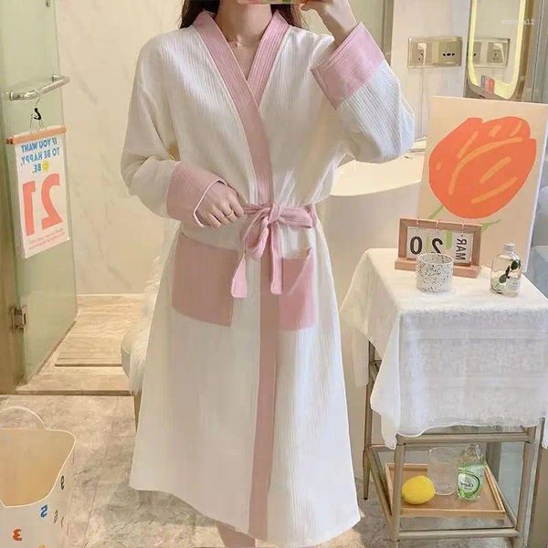 Asciugamano 2024 donne in stile giapponese kimono signore sottili cotone da notte da notte da cameriere da cameriere a maniche lunghe.
