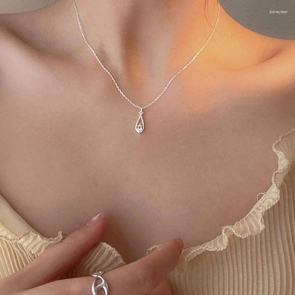Подвесные ожерелья европейская и американская модная французская капелька циркона ожерелья женская простая универсальная цепь воротничков оптом