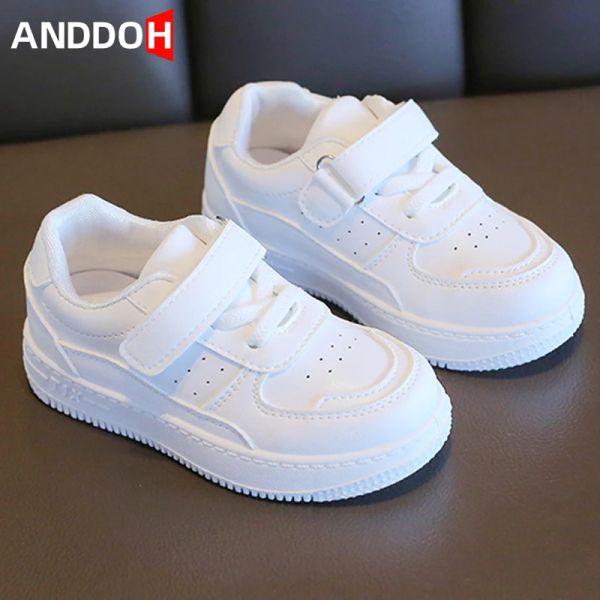 Stiefel Größe 2130 Kinder lässige weiße Schuhe für Jungen Mädchen Kinder laufen Basketball -Sneaker Kinder Antislip Sports Schuh Schoenen