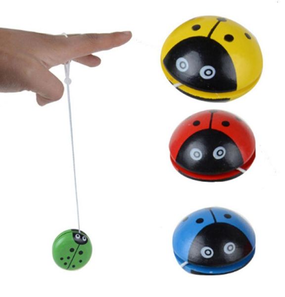 Ganze 10 PCs 3 Farben Ladybird Ball Kreatives Spielzeug Holz Yoyo für Kinder Baby Bildung Handye Koordination Development 4653475