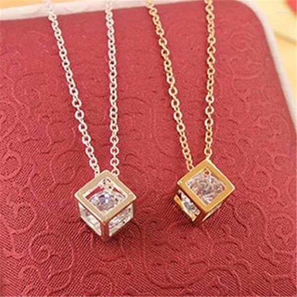 Ketten Mode koreanische trendige Kristallschmuck Liebeswürfel Square Halskette Elegante Zirkonia -Klavierblattkette Großhandel Großhandel