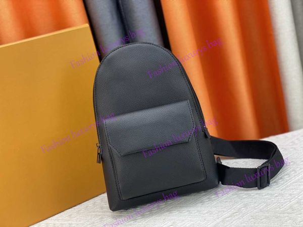 Großhandel Männer Frau Pilot Slingsbag Leder Brustpackung Clutch Bag Rucksack Designer Verstellbarer Gurt Messenger Bag Pendeltasche Brieftasche M23765