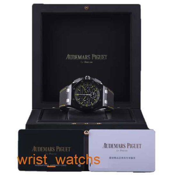 Коллекция AP Frist Watch Коллекция Royal Oak Series 26420CE Черная тарелка желтая игольчатая полоса Гравира.