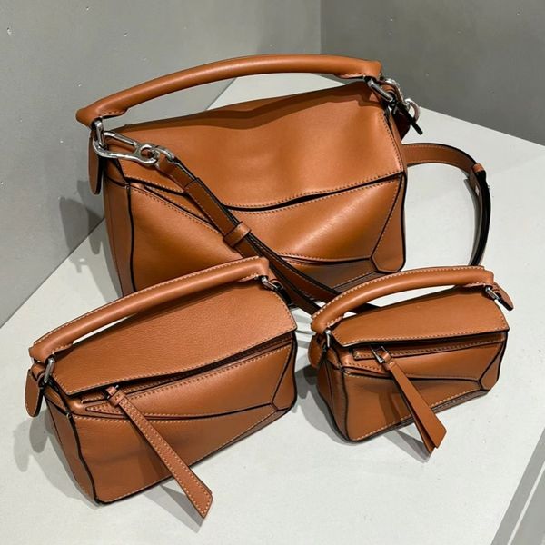 İspanyol Tasarımcı Çanta Lüks Bag Marka Çantası Tek Omuz Çantası Pratik Çanta Kadın Çanta Edin Çanta Geometrik Bulmaca Geometrik Çanta Çanta Cadılar Bayramı Crossbody Bag