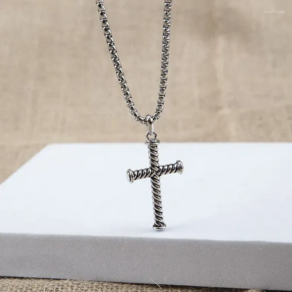 Colares pendentes Jade Angel Twisted Design Cross para homens e mulheres colar moda de platina exclusiva de bronze jóias