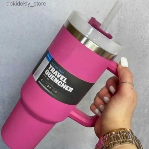 Kupalar 40 oz sıcak pembe tumbler bardaklar, saplı yalıtılmış tumbler kaplı mus saman paslanmaz çelik kahve termos fincan l49