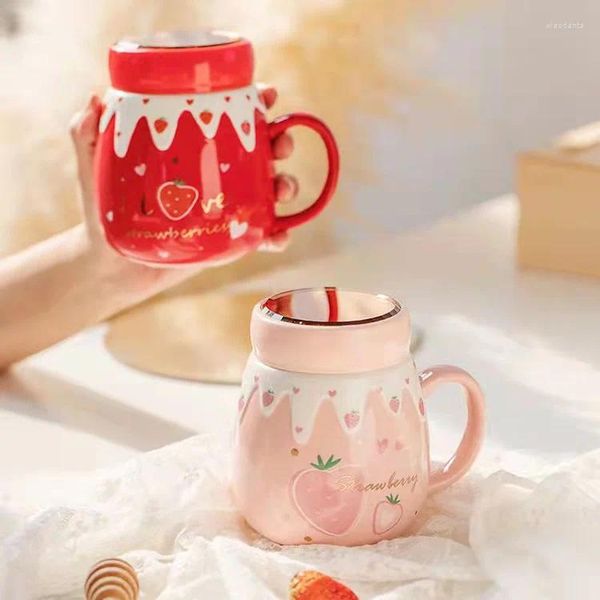 Tazze tazze in ceramica ad alta bellezza con coppa di acqua di copertura per la colazione di grande capacità Red Companion Regalo per la famiglia