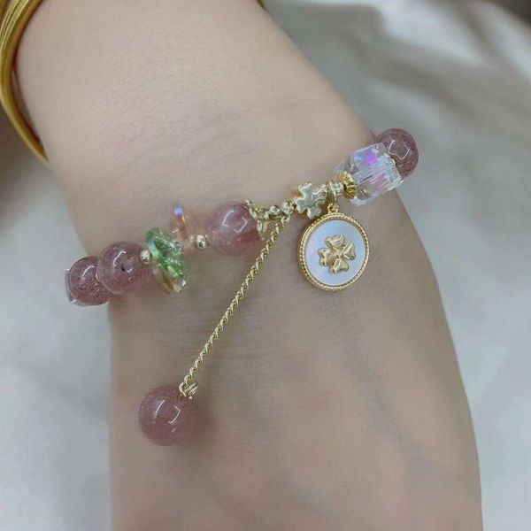 Designer Vans Clover Bracelet Feminino Flor de pêssego Clucle Class Bracelete coreano Lucky Strawberry Tassel Jewellery Gift