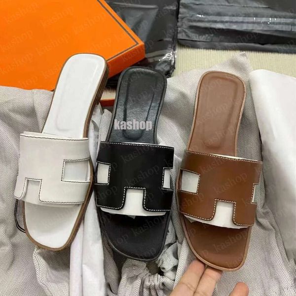 kaydırıcılar bayan sandalet tasarımcısı Hernes sanal slayt terlikleri çiçek terlik deri kauçuk daireler sanal plaj ayakkabı loafer bayan dişli dipleri flip flop