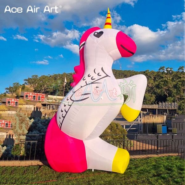 Attraente 8MH (26 piedi) Modello di unicorno gonfiabile esterno Modello Giant Air Btown Animal per la pubblicità fatta in Cina
