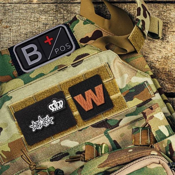 A B AB O Positivi fusteni di gomma 3D negativi positivi patch pvc tattico del gruppo sanguigno badge braccio adesivo uniforme morale emblema