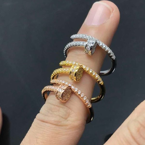Ван браслет для карт моды универсальный свет роскошный микроавтографический кольцо с бриллиантами для женского высококанального металлического кольца инстаграм.