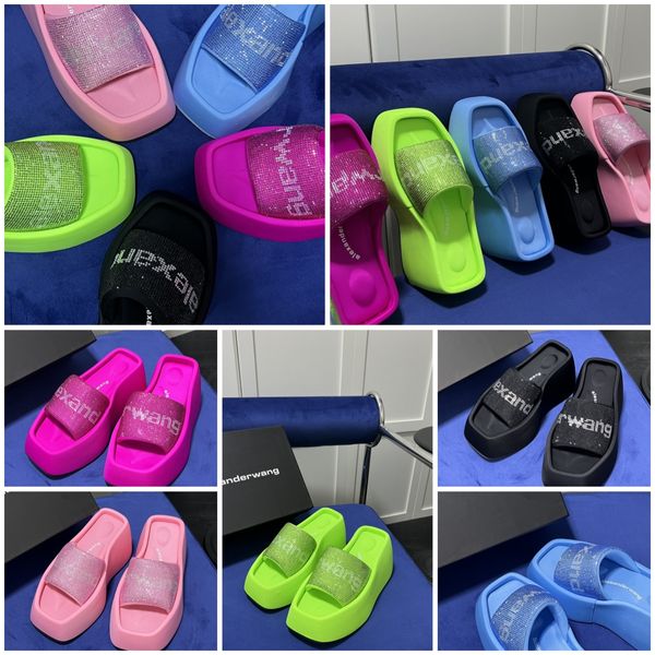 Designer sandali pantofole Luxury Womans Materiale in velluto Rhinestone VELCRO VAPPA PARTAGNA GAI Piattaforma FAGNI SLIP-ON 35-42 10 cm Travel di moda blu rosa verde