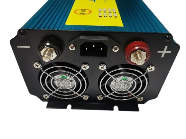 Energia de pico 3000W 1500W onda senoidal pura DC 12V a AC 220V inversor UPS de 50Hz com carregador de bateria para casa