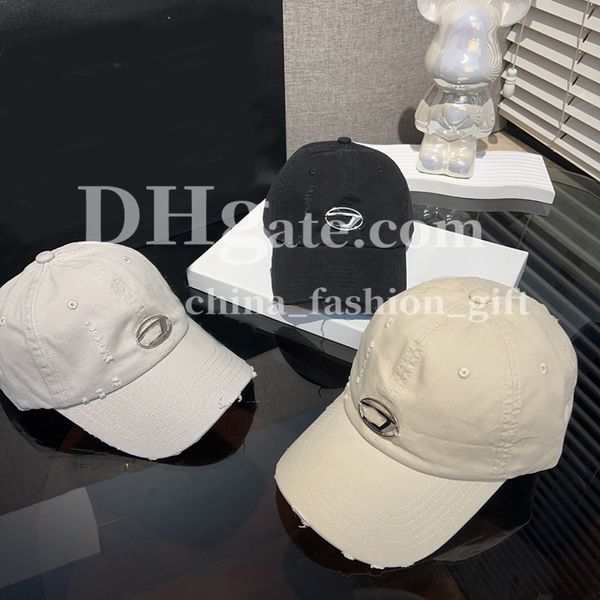 Baseball Cap Luxury Metal Logo Cap Designer UNISEX Cappello da sole Spring Summer Hat Leisure Hat Hat Vaco di viaggio per la protezione solare per la protezione solare