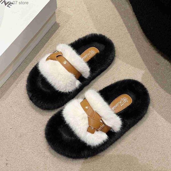 Slippers de pelúcia de pelúcia de pelúcia de pelúcia de solada grossa para roupas femininas 2023 Autumn e inverno Novo fivela de cinturão estética de alta estética da moda de alta moda H240410