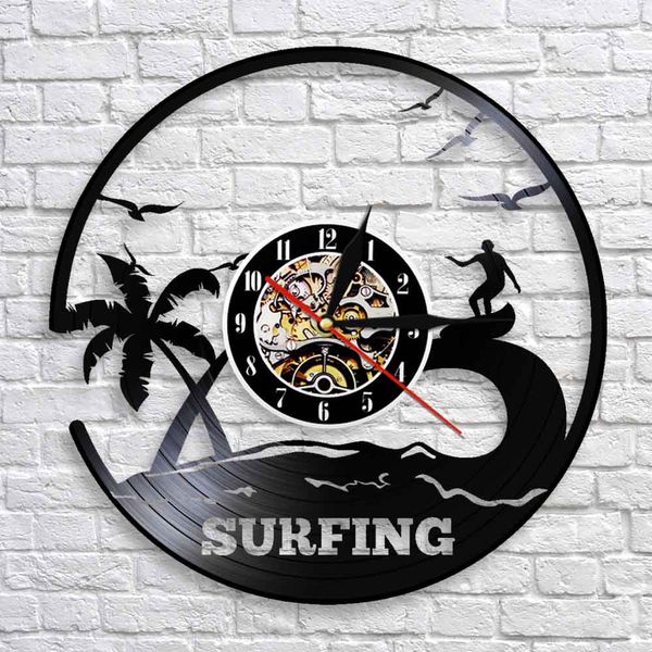 Outdoor -Wassersport Sommerzeit Surfen Wanduhr moderne Design Windsurfen Vinyl Rekord Wanduhr Geschenk für Surfliebhaber