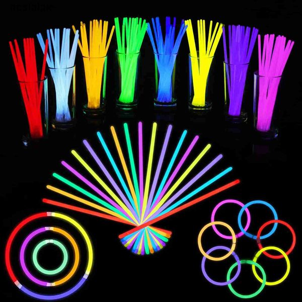 LED Rave Toy Fluorescência Glow Sticks Colares Bracelets Supples de festas a granel Sticks Glow Sticks com conectores para favores de festa de neon decoração 240410