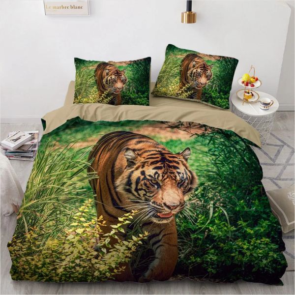 Set di biancheria da letto 3D Coperchio trapunta per piumino nero Coperchio apportata Copertina di cuscinetto King Queen Size Animal Tiger Stampato in poliestere Coperchio Quilt