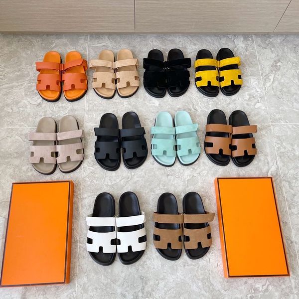 Дизайнерские сандалии Slippers Women Women Sandale Luxury Slides Slides Flip Flops Flat Slipper Real Кожаная классическая женщина снаружи ползунки с качеством коробки с коробкой