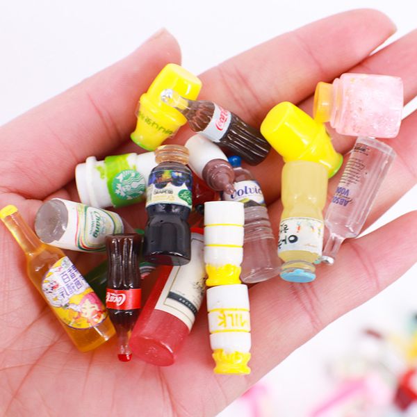 Mini bevande alimentari Accessori Barblie Accessori in miniatura adatti a 1:12 bambola cucina ornamenti bambole drink drink giocattoli per bambini regali