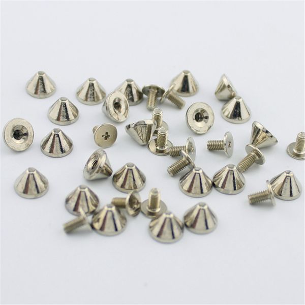 50pcs 9x6 mm d'argento spine dorate a picco per rivetti punk in pelle proiettile con viti per borchie per pneumatici fai da te e punte per vestiti