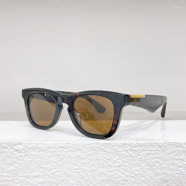 Occhiali da sole Street Fashion Tortoise uomini sfumature B4426u Cat Eye Sunnies Spring 2024 Ins Style 8.0mm Acetato Solar occhiali
