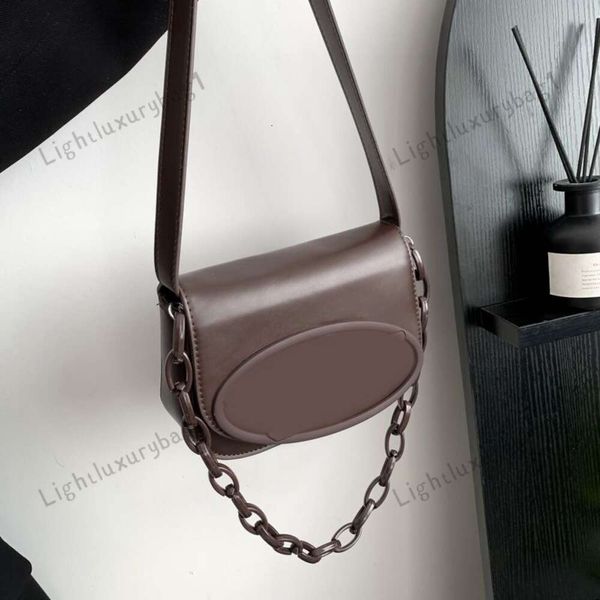 Neue Designerin DI -Umhängetasche Crossbody Bag Y2K Handtaschen Frauen Kette kleine quadratische Tasche Luxus Leder -Tasche Klassische Kühle Mädchen Geldbeutel Einkaufstasche Abendbeutel 240410