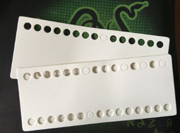 Cross Stitch em branco DMC Placas de encadeamento Organizador de thread 30 orifícios, acessórios grossos da placa de encadeamento de cartas de cartão