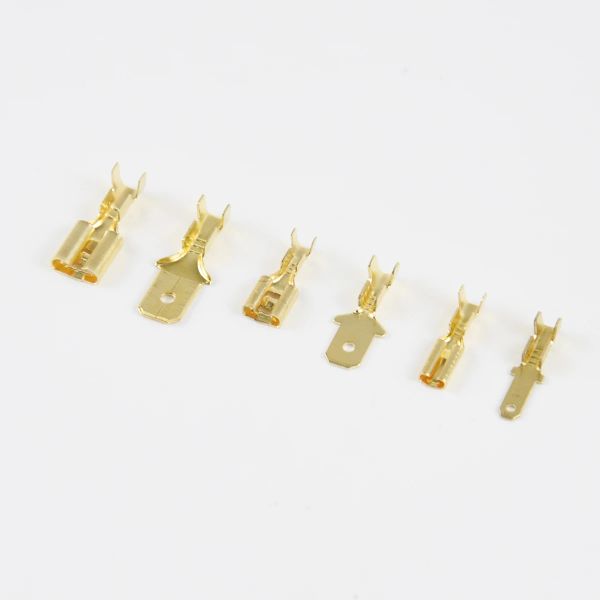 100pcs/lote 2.8/4.8/6,3mm Moman e masculino Crimp Terminal Brass Care Connectores de fio elétrico e bainha isolante