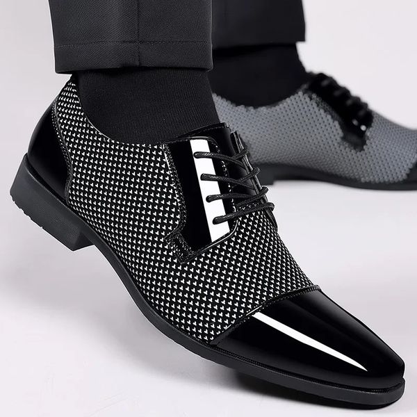 Trending Classic Men Dress Shoes para Oxfords Patent Leather Lace Up Festal Black Wedding Party 240407