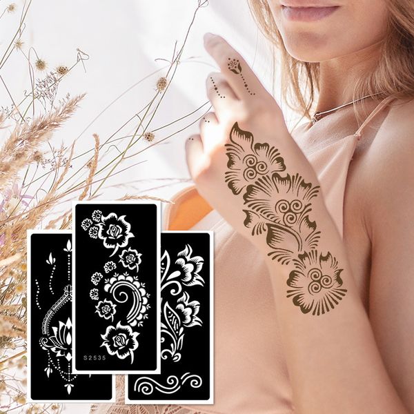 1 Blatt Tattoo Schablonen Henna Vorlagen Handfußkörper Kunst Airbrush -Farbvorlagen Dekaller DIY Blumenmalerei