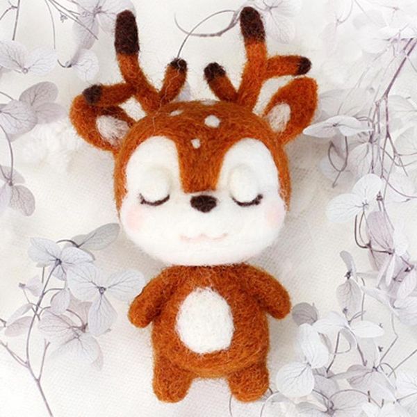 Нефинансируемый войлочный комплект Custom Deer Doll Wool Felt Craft DIY Poked Set Set Mabract Materail Materal Materal Pac