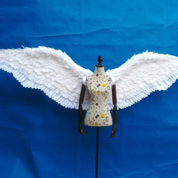 Decoração de festa Criativo anjo de penas de penas adereços de modela adulta calcária moda líquida decoração de parede vermelha murais ornamentos sculptu2457