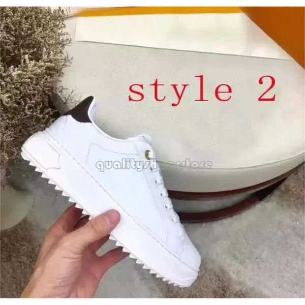 Neue Auszeit von Schnürschuhen Casual Womens Designer Sneaker 100% Leder Mode Lady Flat Running Trainer Briefe Frau Schuh Plattform Männer Fitness Sneaker 489