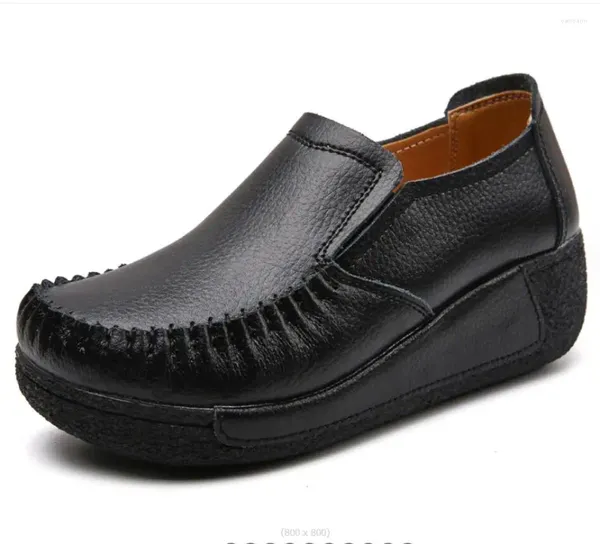 Sapatos casuais primavera outono feminino preto apartamentos senhoras cunhas de couro genuíno cair slip-on redond redou dedo plataforma artesanal de tamanho grande