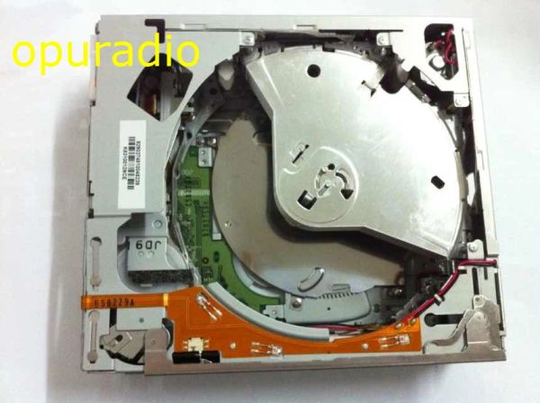 Oyuncu Yeni Clarion 6 CD Değiştirici Mekanizması PCB Numarası 039274721 039274721 Lakros için Clarion WXZ4666MP MP3 WMA CAR Radyo Tuner